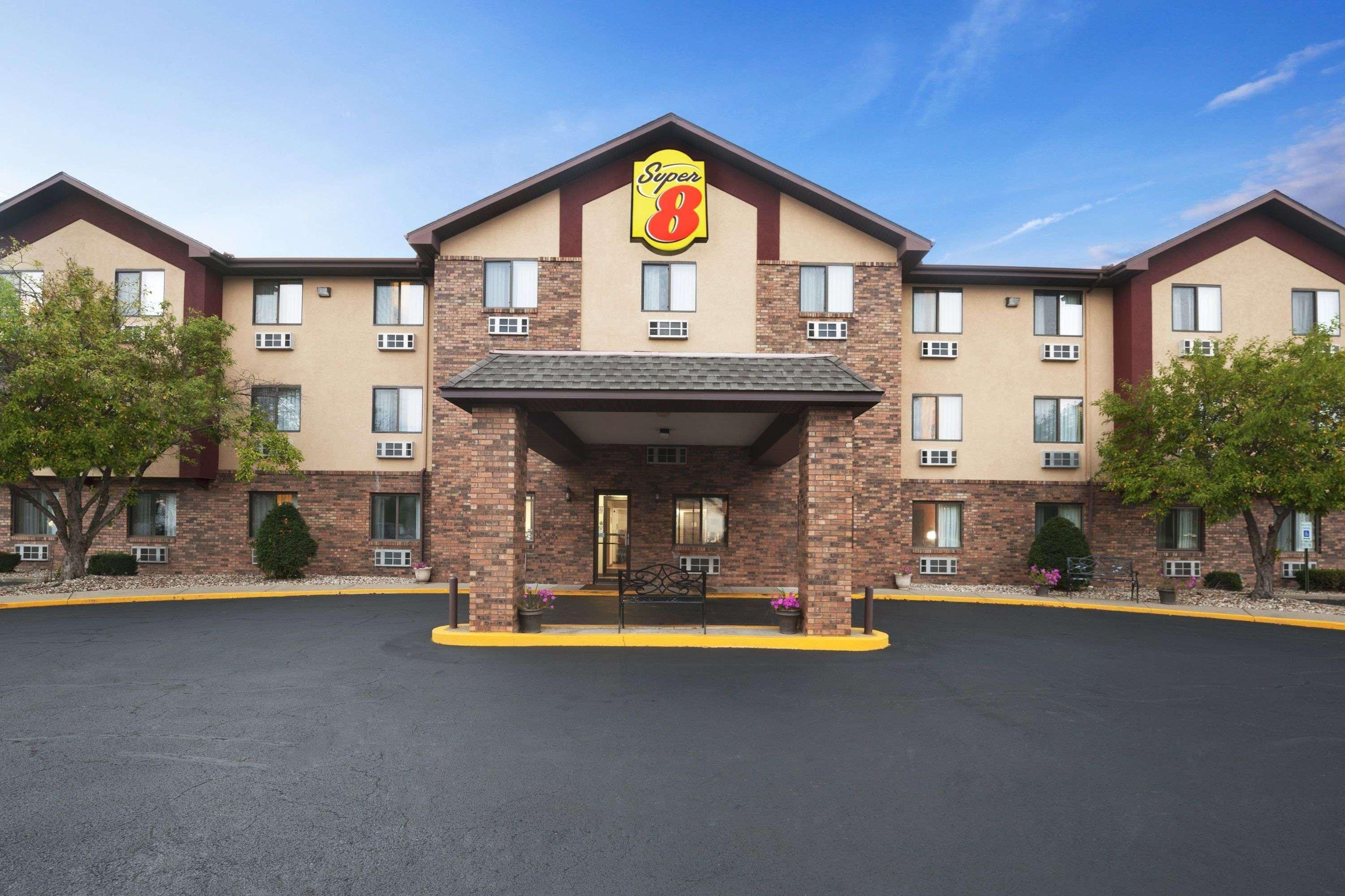 Super 8 By Wyndham Peoria Motel Luaran gambar